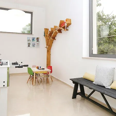 Seven-bedroom In * Zaboric